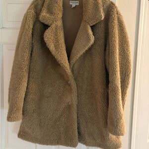 Arizona Jean Company Teddy Jacket in Camel Brown